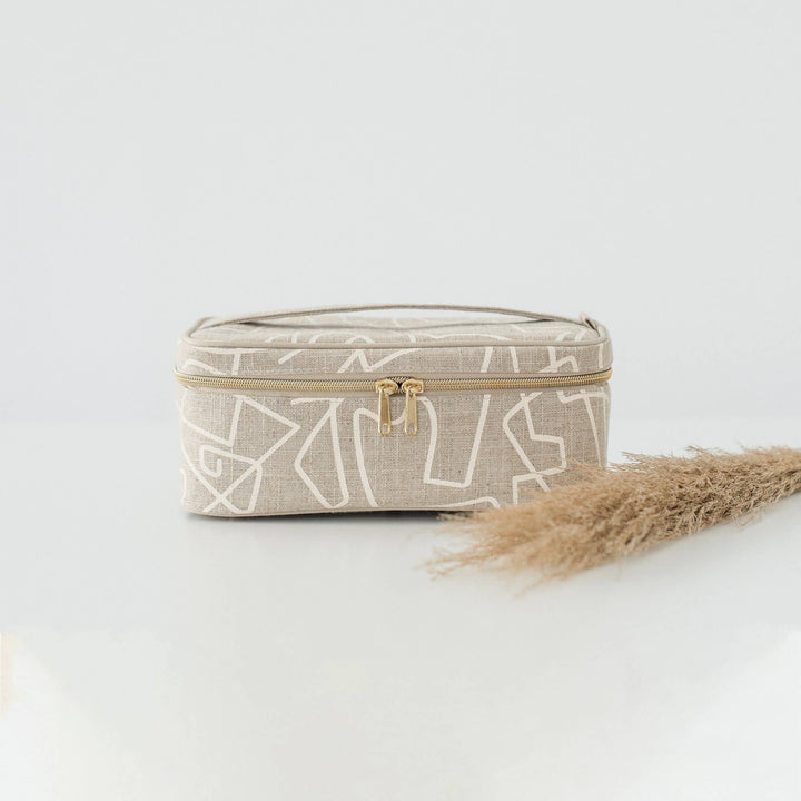 SoYoung - White Abstract Lines Beauty Poche