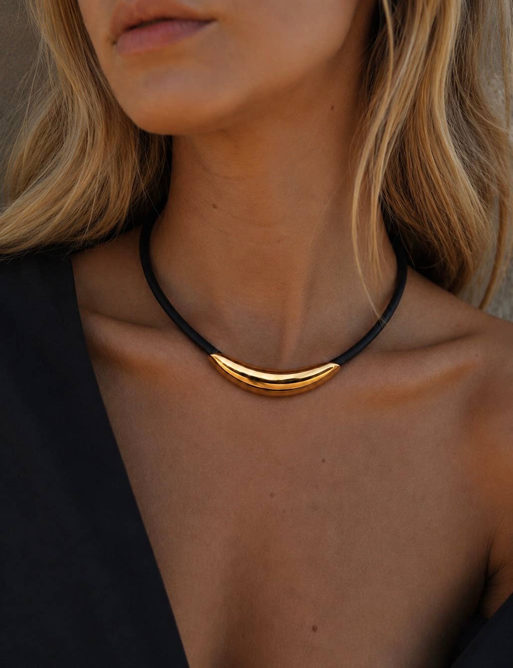 Pre-Order: Dune Sculptural Cord Necklace — Gold