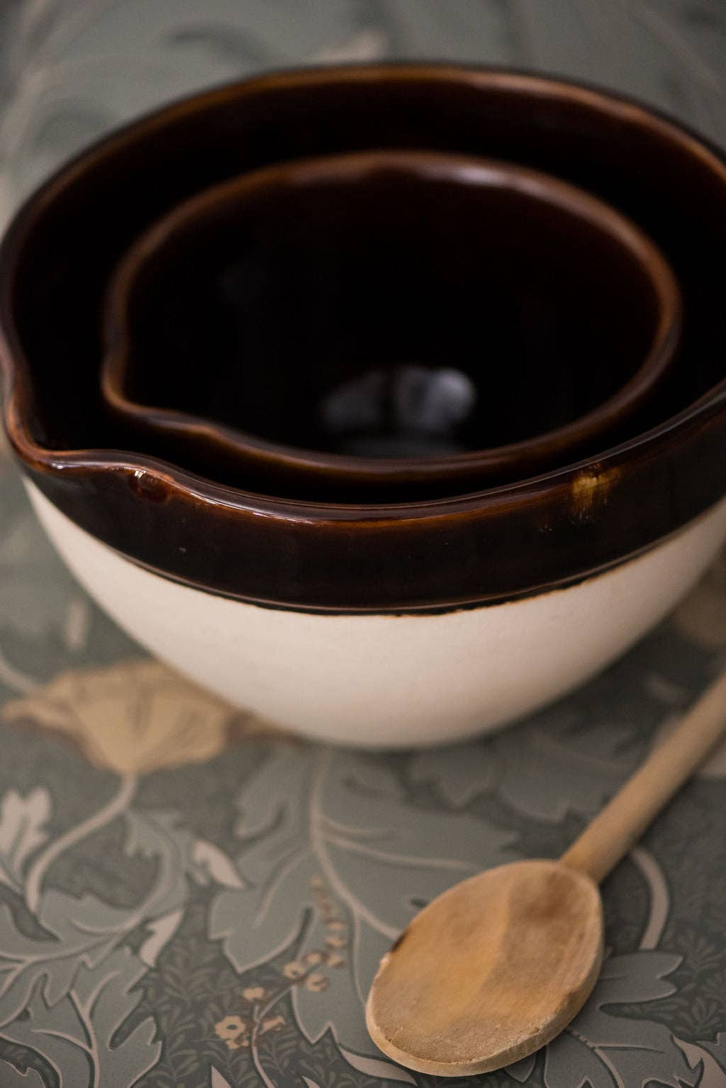 Heritage Stoneware Serving Bowl