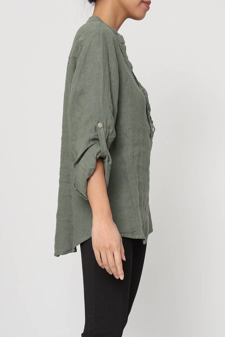 The Easy Linen Blouse