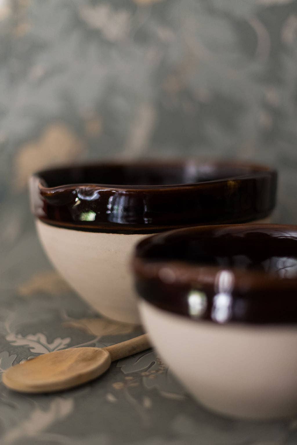 Heritage Stoneware Serving Bowl