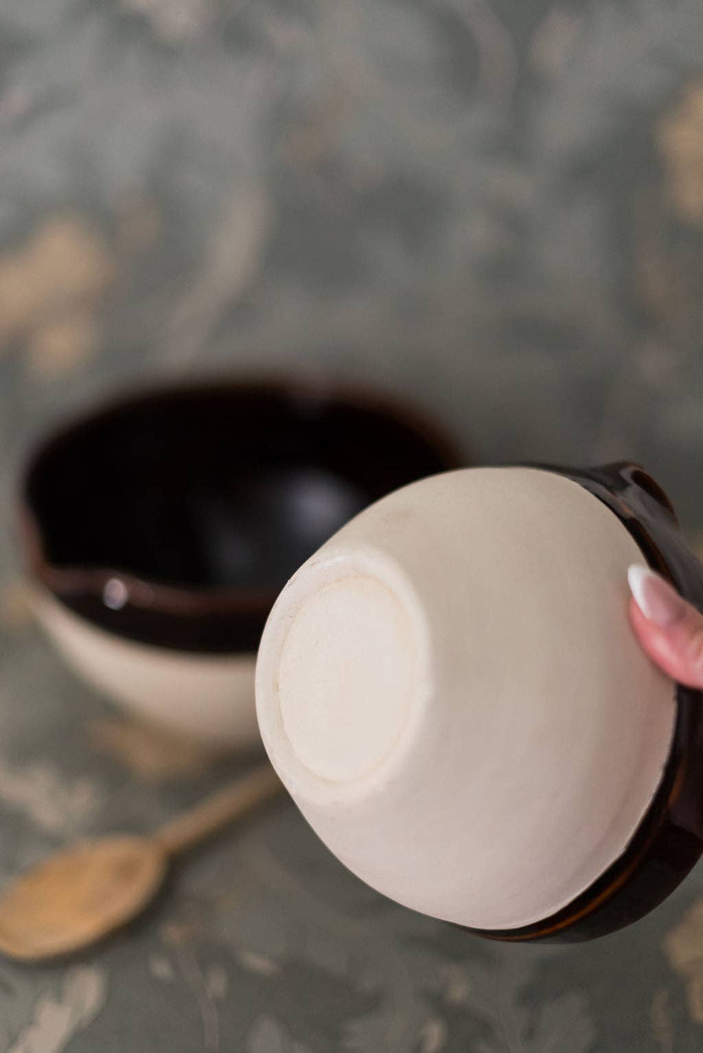 Heritage Stoneware Serving Bowl
