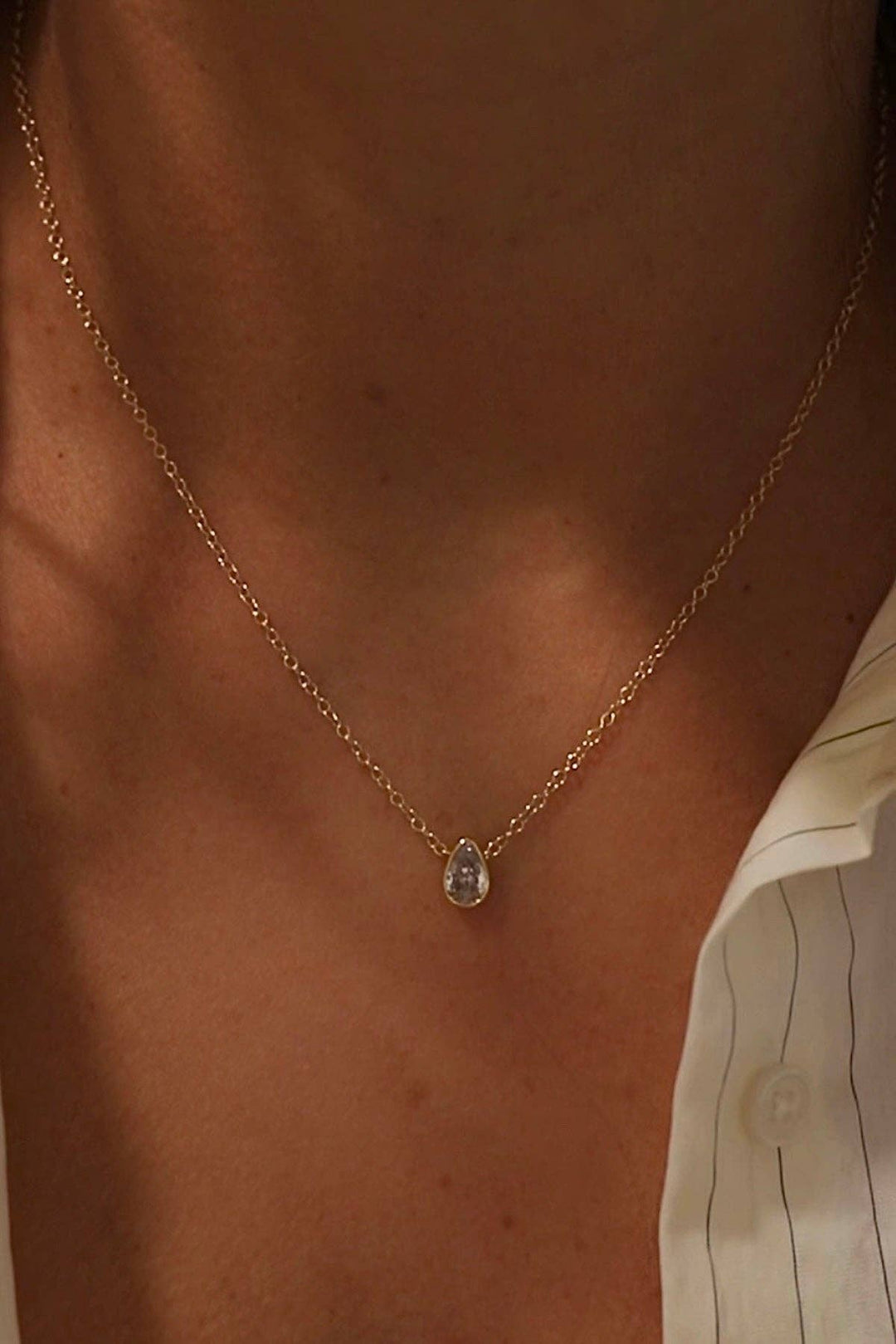 Floating Pear Bezel Necklace | Gold