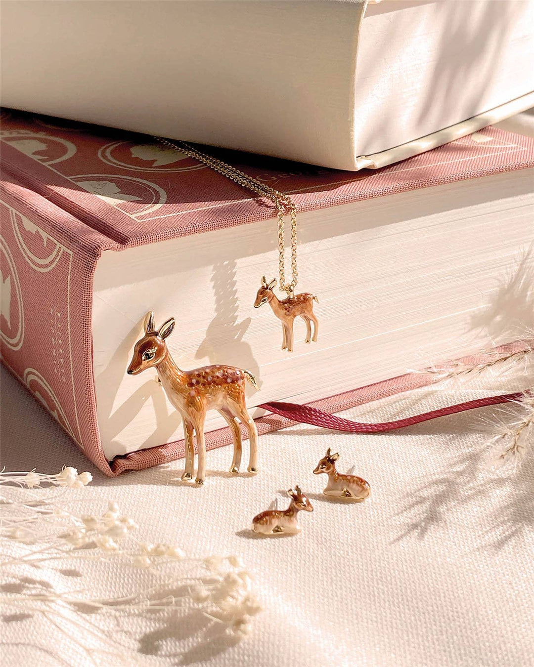 Fable England - FABLE Enamel Fawn Necklace