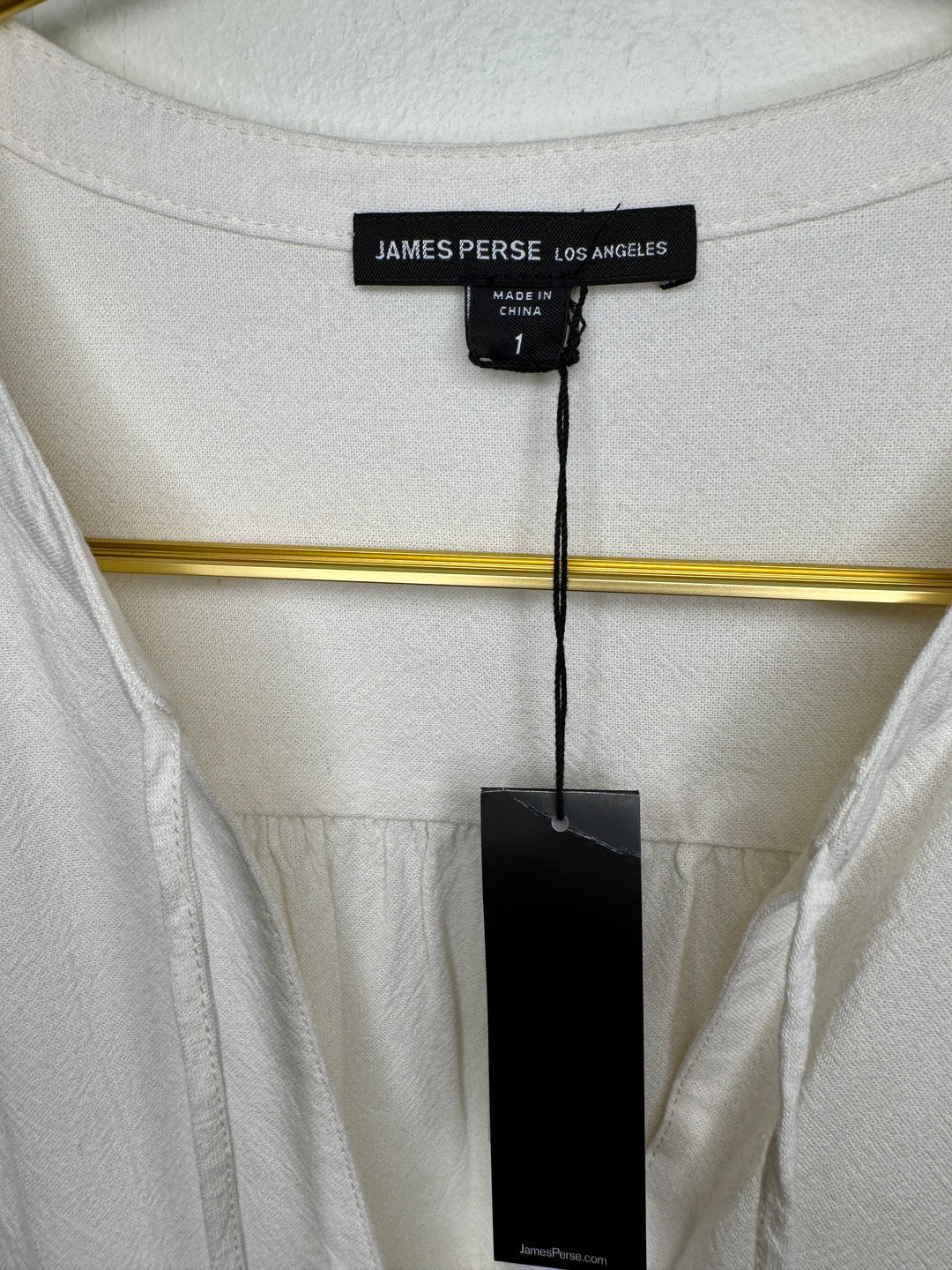 James Perse Linen blend dress with long sleeves, V-neck sash-tie closure, Mindi length: Small