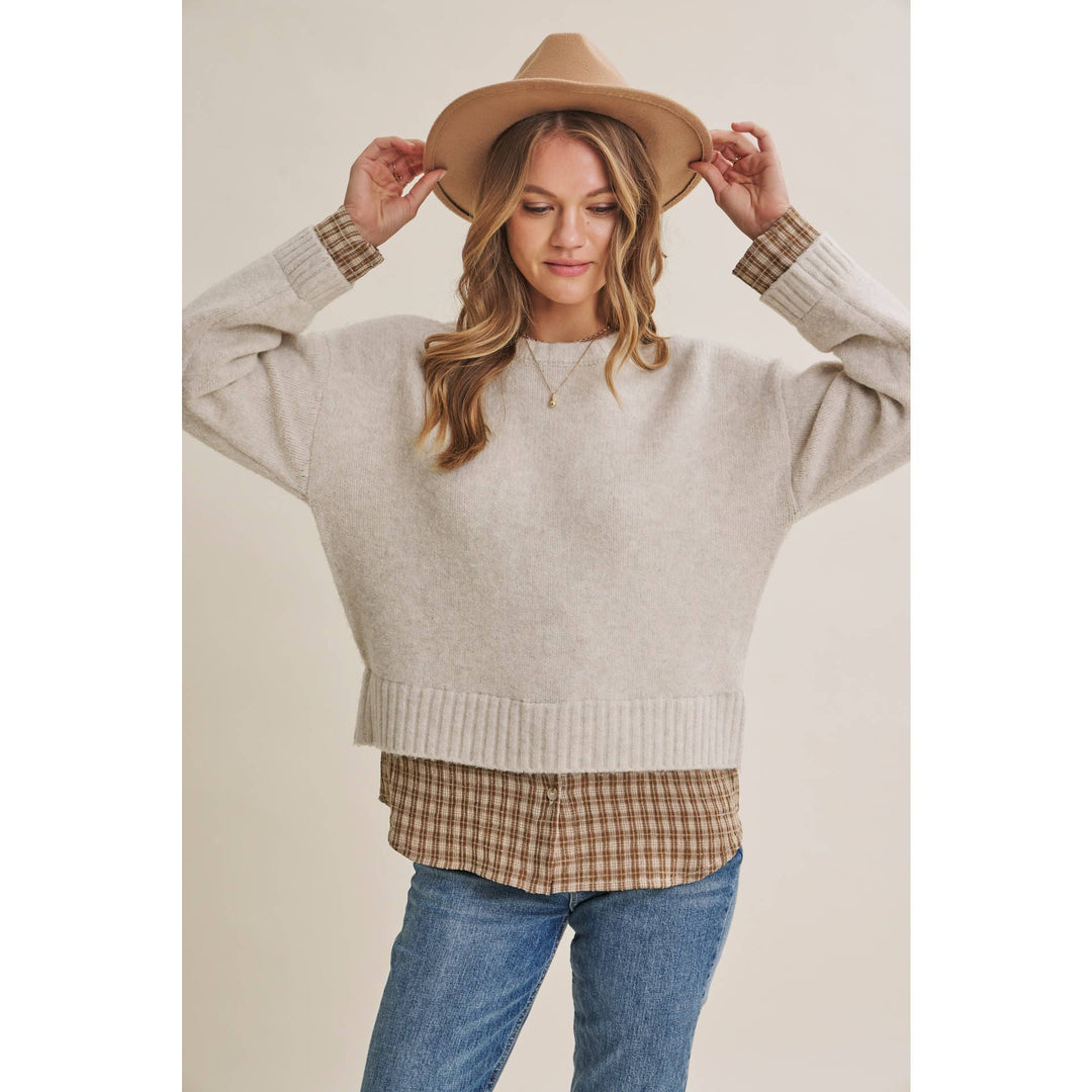 COUNTRY ROAD LAYERED PLAID HEM SWEATER