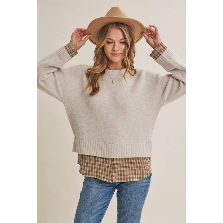 COUNTRY ROAD LAYERED PLAID HEM SWEATER