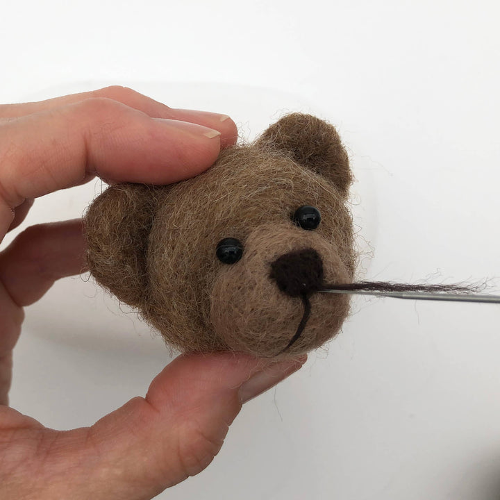 Bergin & Bath - Needle Felting Kit - Teddy Bear. Beginners felt kit.