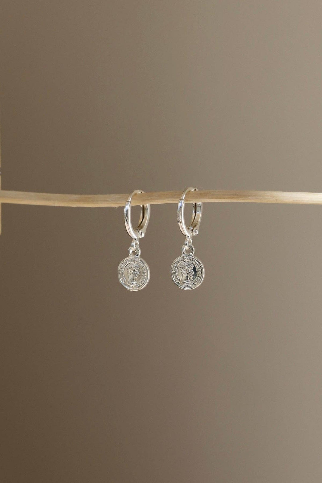 Mira Petite Coin Huggie Earrings – Silver