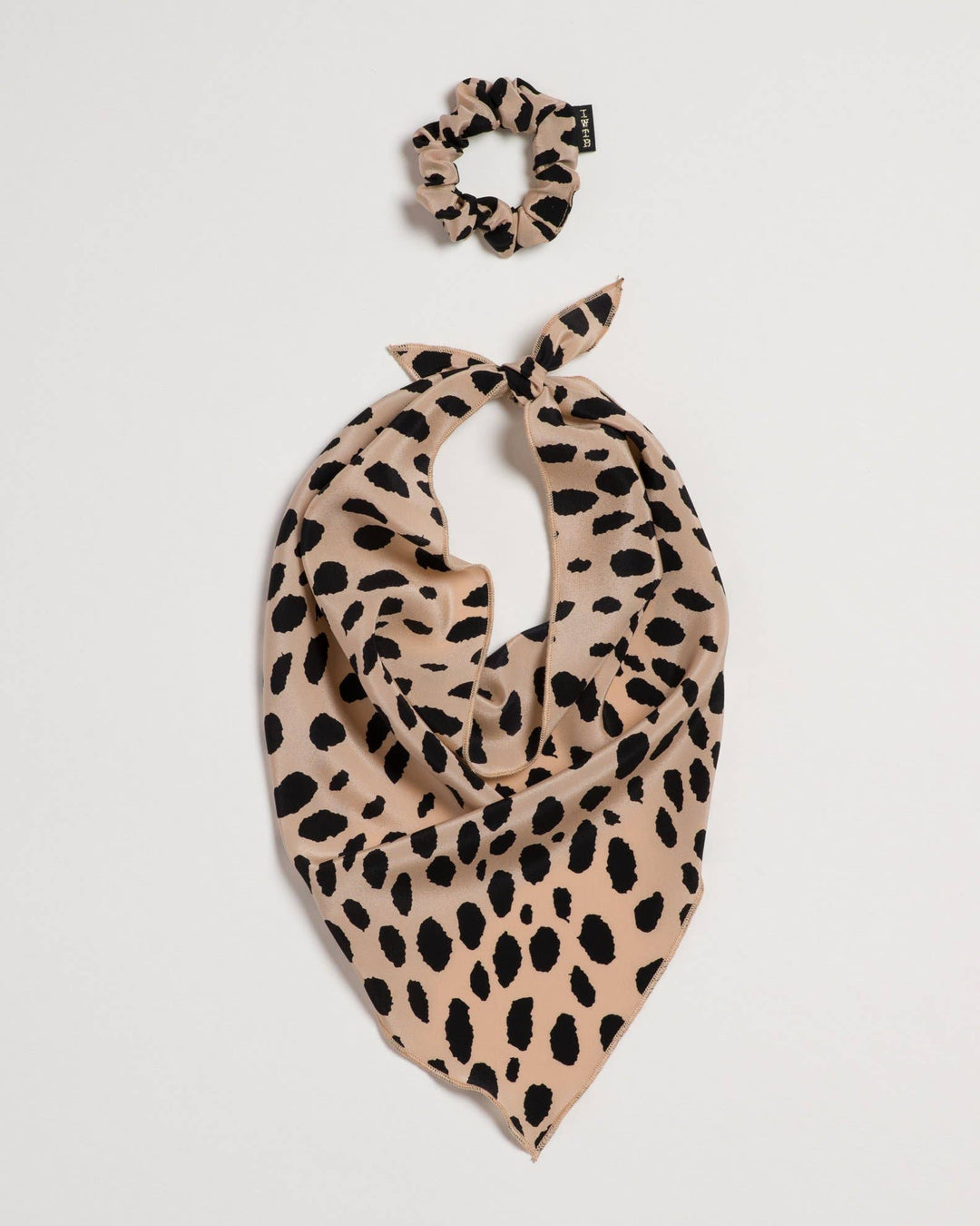Devil in Disguise Silk Convertible Scrunchie Tie
