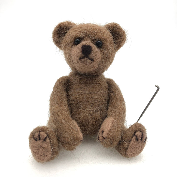 Bergin & Bath - Needle Felting Kit - Teddy Bear. Beginners felt kit.