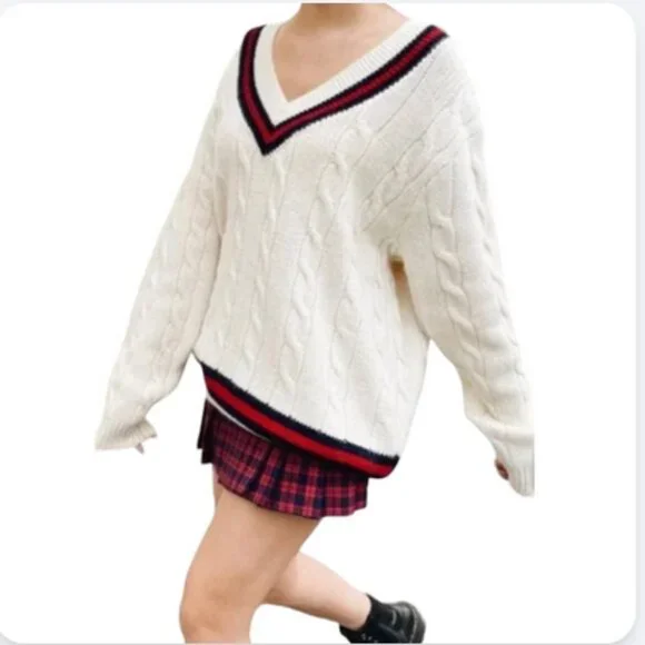 Brandy Melville Nikki Cream V-Neck Oversized Wool Sweater
